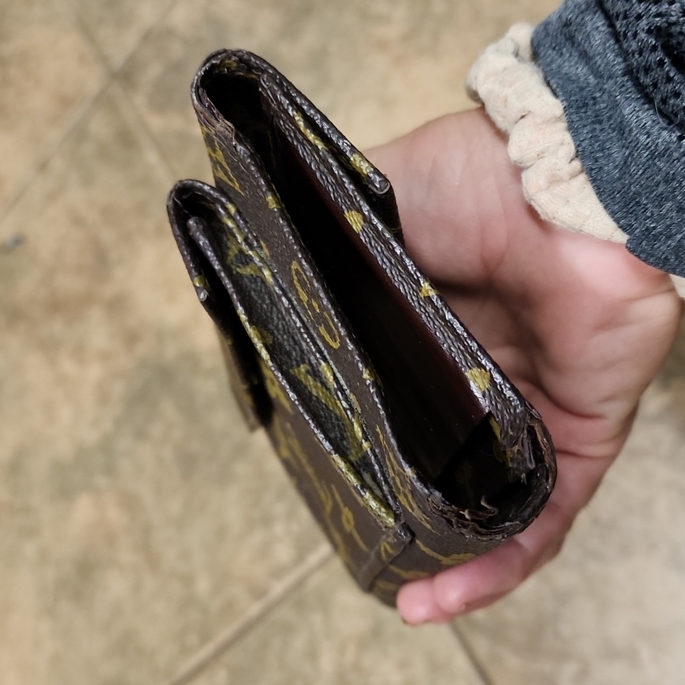 Vintage Wallet - Picture 5 of 9